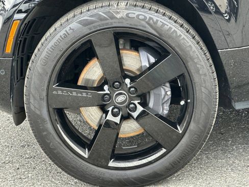 Certified 2025 Land Rover Defender 130 X-Dynamic SE AWD/4WD image 10