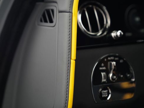 New 2026 Rolls-Royce Cullinan image 14