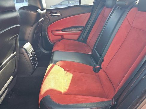 Used 2018 Dodge Charger R/T Scat Pack image 11