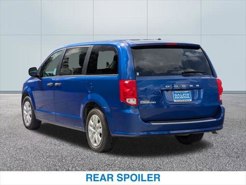 Used 2019 Dodge Grand Caravan SE w/ UConnect Hands-Free Group image 9