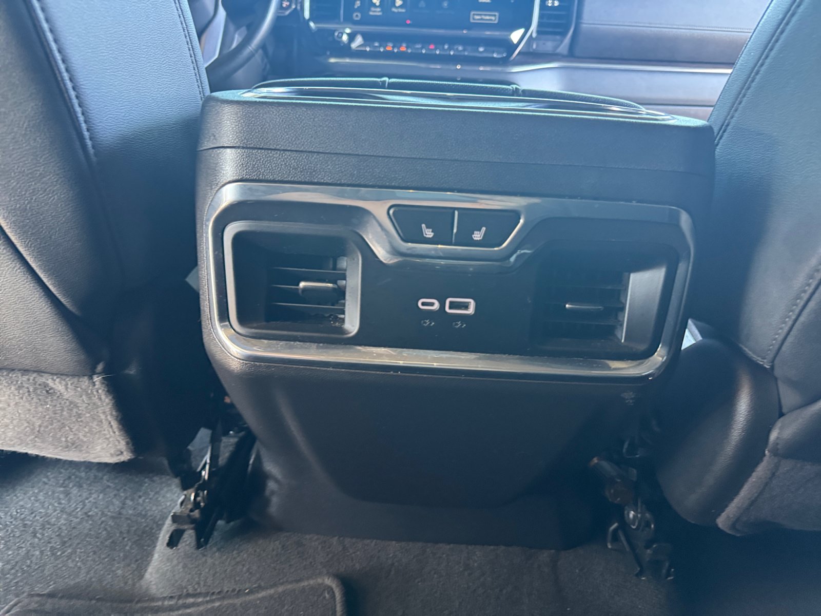 Used 2024 GMC Sierra 1500 SLT w/ SLT Premium Plus Package AWD/4WD image 27