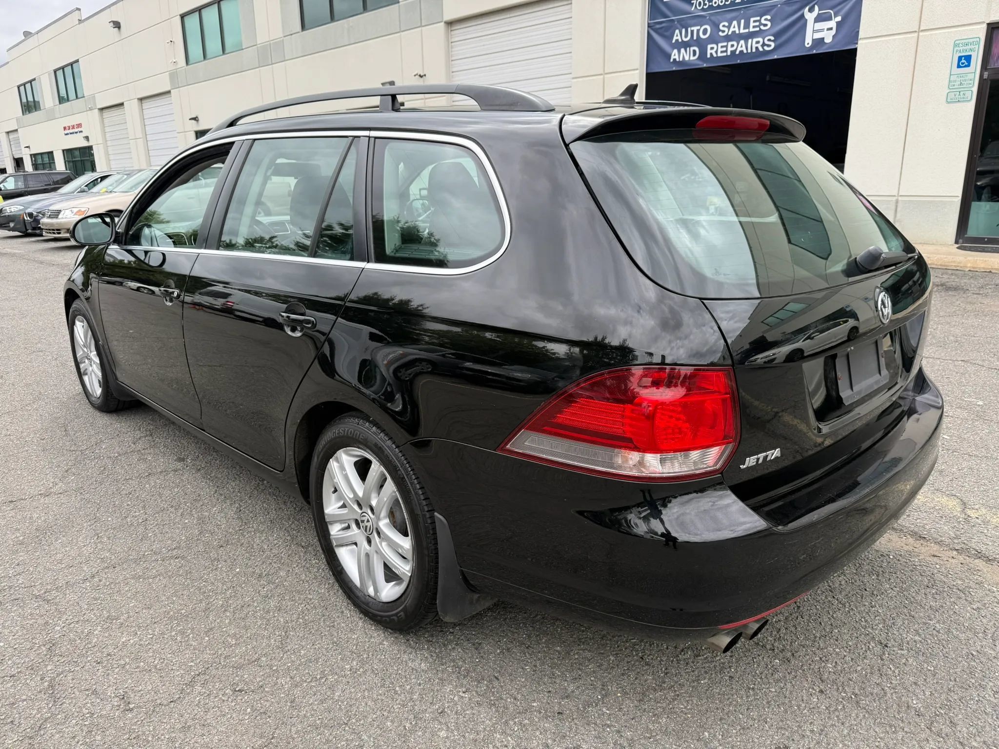 Used 2013 Volkswagen Jetta TDI FWD image 10