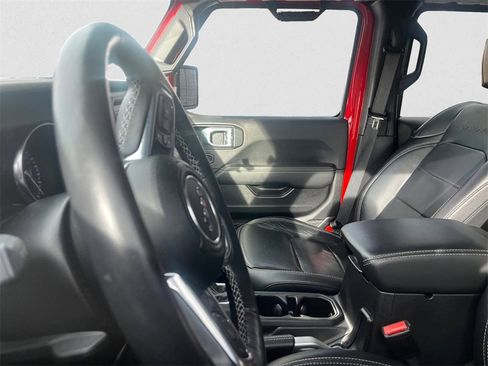 Used 2021 Jeep Wrangler Unlimited Sahara w/ Cold Weather Group image 7