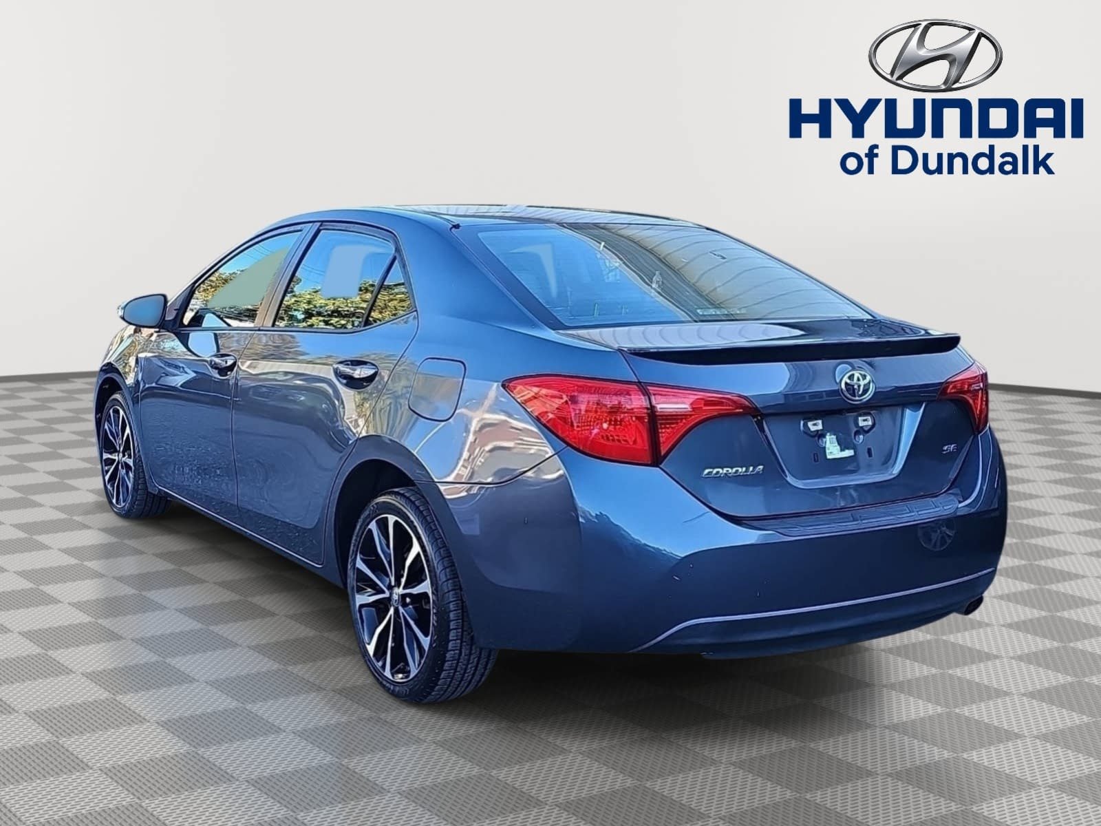 Used 2019 Toyota Corolla SE FWD image 6