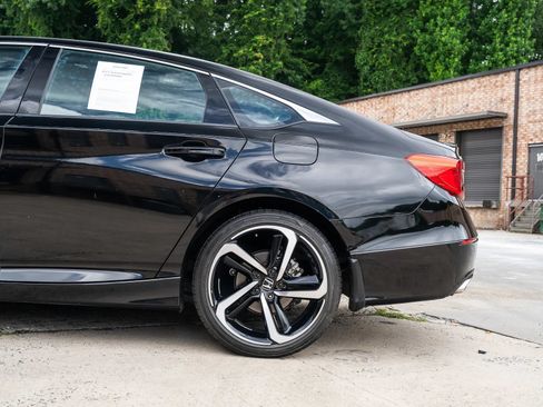 Used 2021 Honda Accord Sport image 5