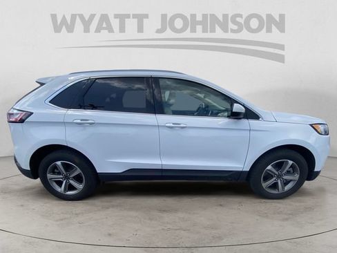 Used 2024 Ford Edge SEL w/ Convenience Package AWD/4WD image 11