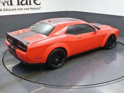 Used 2022 Dodge Challenger SRT Hellcat image 32