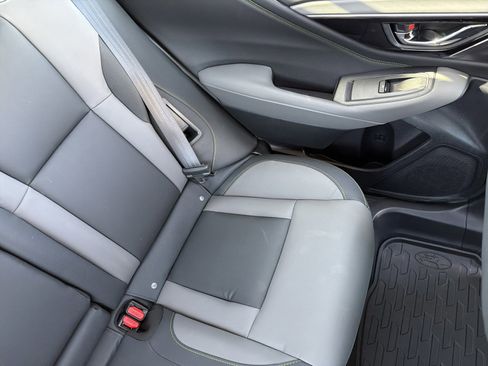 Certified 2025 Subaru Outback Onyx Edition w/ Popular Package #2 image 14