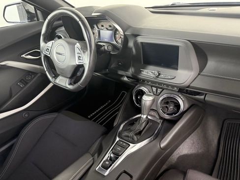 Used 2020 Chevrolet Camaro LS image 15