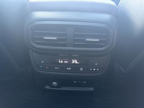 Used 2025 Honda Pilot Elite image 28