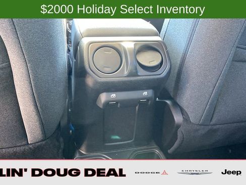 New 2025 Jeep Gladiator Willys image 29