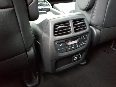 Used 2021 Honda Passport Touring image 11