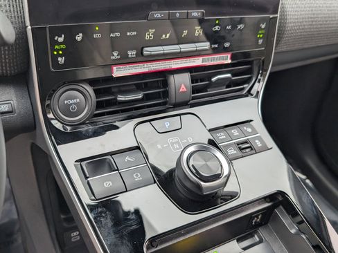 Used 2024 Toyota bZ4X w/ Weather Package image 28