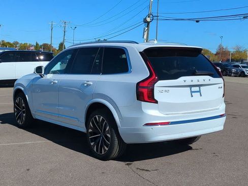 Used 2026 Volvo XC90 B6 Plus w/ Protection Package Premier AWD/4WD image 4