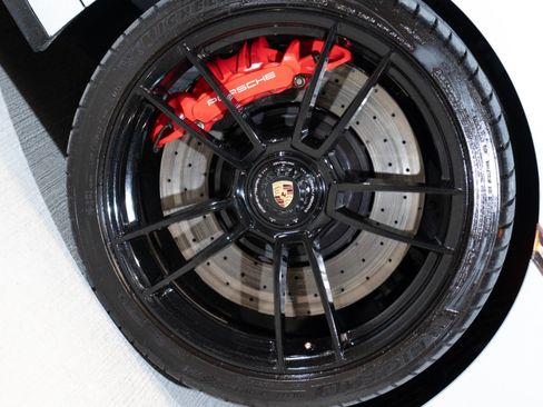 Used 2024 Porsche 911 Carrera 4 GTS AWD/4WD image 11
