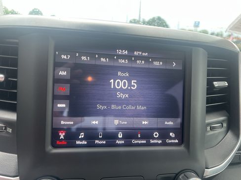 Used 2019 RAM 1500 Big Horn AWD/4WD image 33