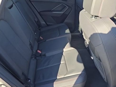 Certified 2025 Audi Q3 2.0T Premium Plus w/ Premium Plus Package image 4