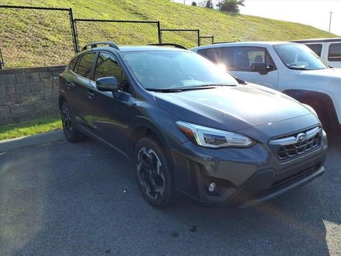 Used 2023 Subaru Crosstrek 2.5i Limited AWD/4WD image 9
