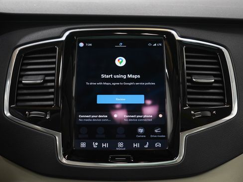 Used 2023 Volvo XC90 B6 Plus w/ Protection Package Premier AWD/4WD image 19
