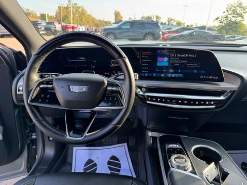 Used 2024 Cadillac Lyriq Luxury w/ LPO, Floor Liner Package image 15