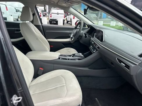 Used 2023 Hyundai Sonata SEL FWD image 32