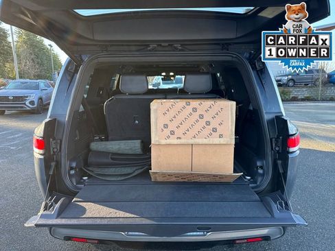 Used 2022 Rivian R1S Launch Edition image 26