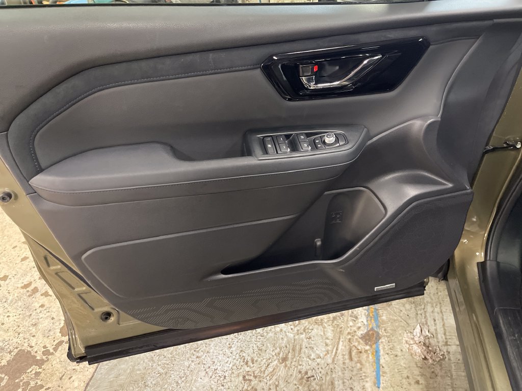 Certified 2025 Subaru Forester Limited AWD/4WD image 16