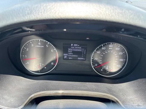 Used 2023 Kia Seltos S FWD image 19