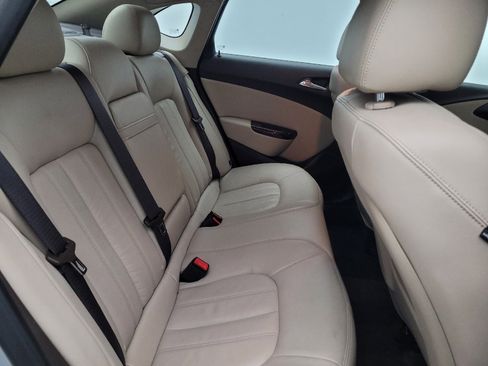 Used 2014 Buick Verano Leather FWD image 19