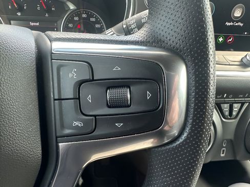 Used 2025 Chevrolet Blazer LT AWD/4WD image 27