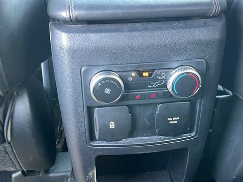 Used 2021 Ford Explorer Platinum w/ Equipment Group 601A AWD/4WD image 21