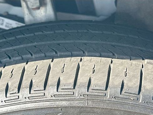 Used 2022 Dodge Durango GT image 33