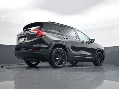 Certified 2023 GMC Terrain SLE w/ Elevation Edition FWD image 25