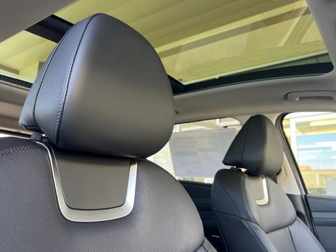 New 2026 Hyundai Tucson Limited AWD/4WD image 17