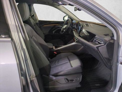 Certified 2025 Audi Q5 Premium w/ Convenience Package AWD/4WD image 27