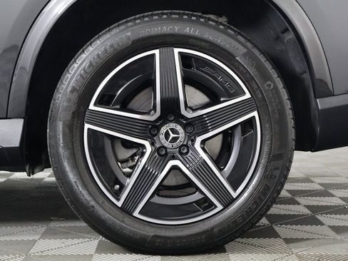 Used 2024 Mercedes-Benz GLC 300 4MATIC image 15