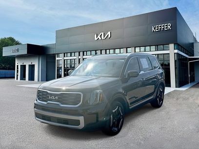 Certified 2024 Kia Telluride S w/ S Sunroof Package