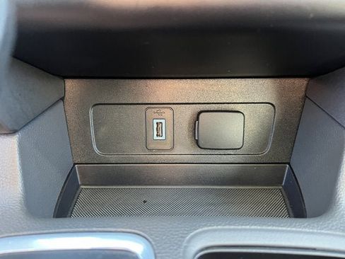 Used 2018 Ford Escape SE image 26