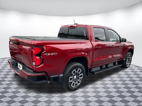 Used 2024 Chevrolet Colorado LT w/ LT Convenience Package III AWD/4WD image 3