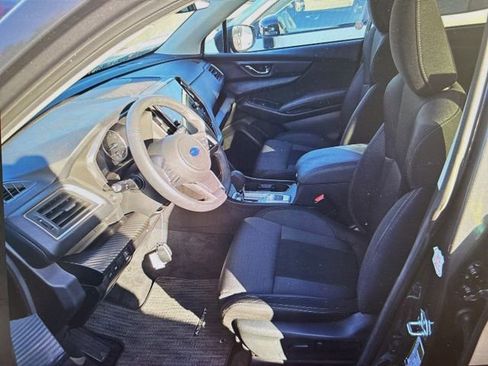 Used 2025 Subaru Ascent Premium AWD/4WD image 4