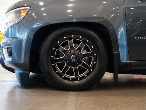Used 2016 Chevrolet Colorado LT w/ LT Convenience Package RWD image 8