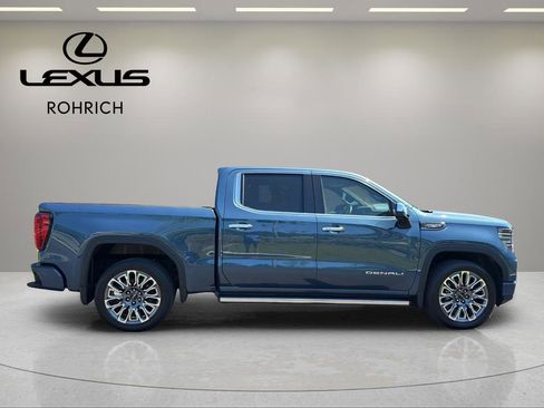 Used 2024 GMC Sierra 1500 Denali Ultimate AWD/4WD image 5