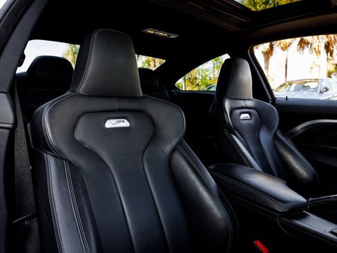 Used 2015 BMW M4 Coupe image 39