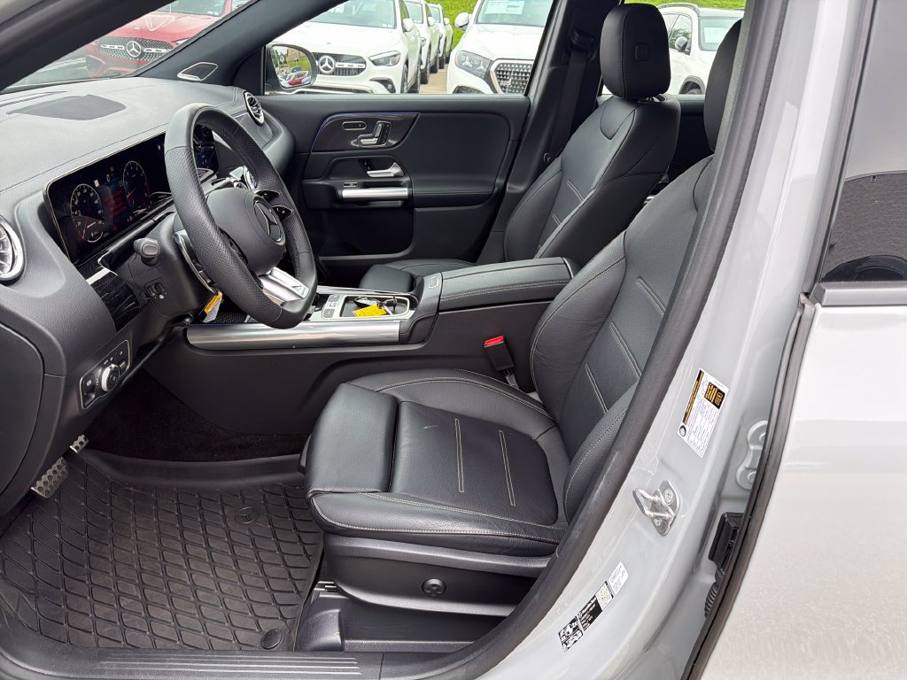 Used 2026 Mercedes-Benz GLA 35 AMG 4MATIC image 9