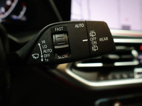 Used 2021 BMW X7 M50i image 46