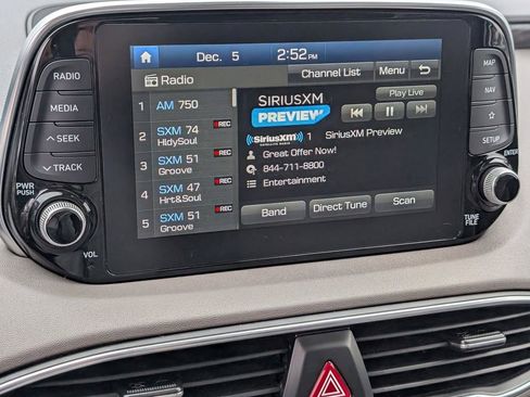 Used 2019 Hyundai Santa Fe AWD image 23