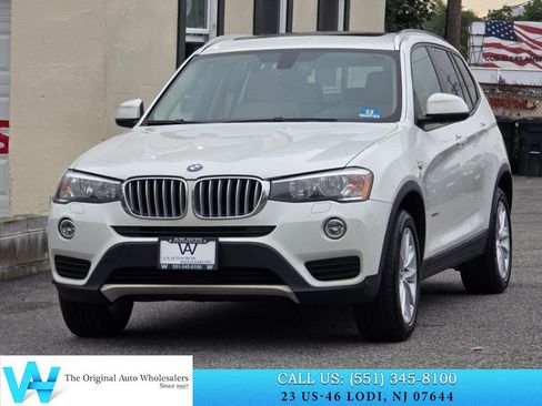 Used 2017 BMW X3 xDrive28i AWD/4WD image 3