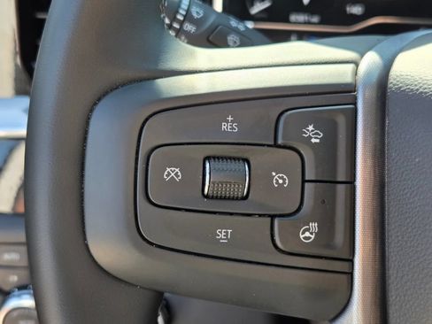 Used 2024 GMC Sierra 1500 SLE w/ X31 Off-Road Package AWD/4WD image 29