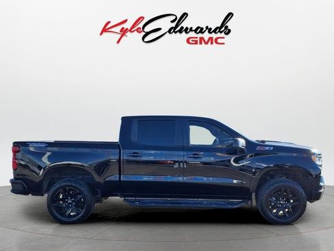 Used 2023 Chevrolet Silverado 1500 LT Trail Boss w/ LT Trail Boss Premium Package image 4