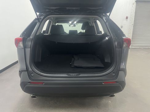 Used 2025 Toyota RAV4 XLE image 15